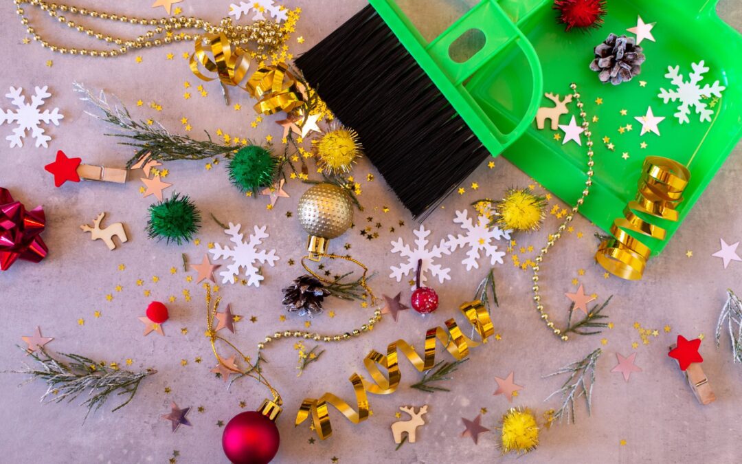 5 Quick Business Organization Tips to Survive the Messy & Busy Holidays